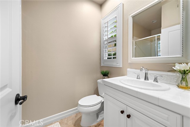 21 Corte Lomas Verdes, San Clemente CA: https://media.crmls.org/medias/b516d2de-b871-4988-b173-9f567c398733.jpg