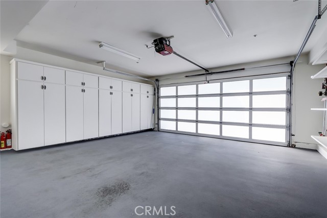 301 2nd Street, Manhattan Beach, California 90266, 3 Bedrooms Bedrooms, ,3 BathroomsBathrooms,Residential,Sold,2nd,SB22006124