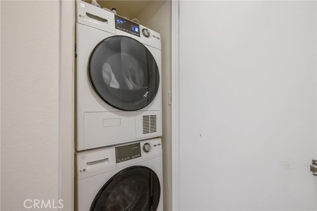 Detail Gallery Image 20 of 35 For 23933 Del Monte Dr #19,  Valencia,  CA 91355 - 2 Beds | 2 Baths