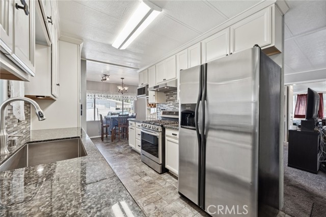 Detail Gallery Image 9 of 42 For 10622 Bryant St #42,  Yucaipa,  CA 92399 - 3 Beds | 2 Baths