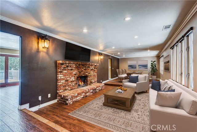 Detail Gallery Image 7 of 46 For 37095 Oak View Rd, Yucaipa,  CA 92399 - 4 Beds | 2/2 Baths