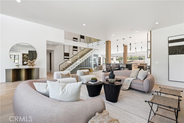 Detail Gallery Image 5 of 30 For 4400 Oak Place, Westlake Village,  CA 91362 - 6 Beds | 6/1 Baths