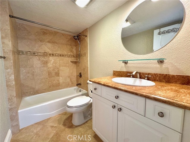 Detail Gallery Image 17 of 30 For 1301 S Catalina #K,  Redondo Beach,  CA 90277 - 2 Beds | 3 Baths