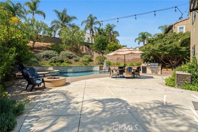 5161 Morning Glory Court, Chino Hills CA: https://media.crmls.org/medias/b51a61e6-eab6-4d4e-bb50-fc6586508bf7.jpg