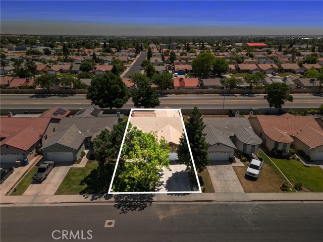 231 Sunny Meadow Drive, Bakersfield CA: https://media.crmls.org/medias/b51a7ecb-a690-4341-976b-ee1f8fa37dc5.jpg