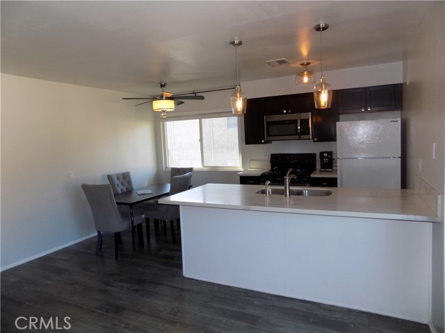 Detail Gallery Image 8 of 25 For 46895 Highway 74 #4,  Palm Desert,  CA 92260 - 2 Beds | 1 Baths