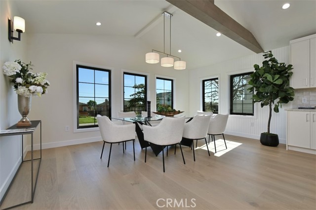 Detail Gallery Image 7 of 50 For 7907 Vicksburg, Los Angeles,  CA 90045 - 4 Beds | 3/1 Baths