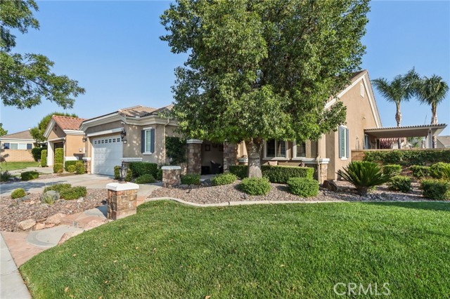 5177 Paseo Callado, Hemet CA: https://media.crmls.org/medias/b51c03a3-3202-4584-92af-adb8ebb9701e.jpg
