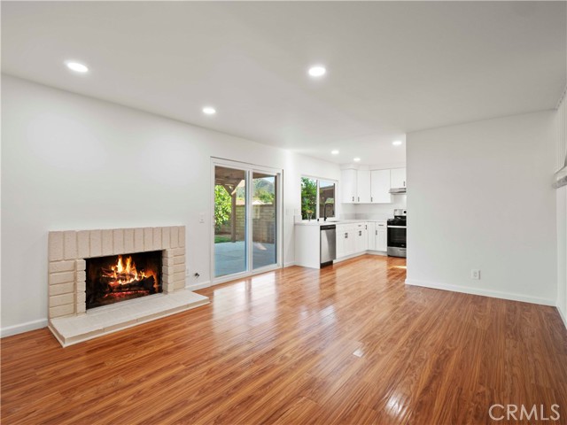 27572 Caraway Lane, Saugus CA: https://media.crmls.org/medias/b51c292f-d6c6-4a8e-8510-1578091c5d17.jpg