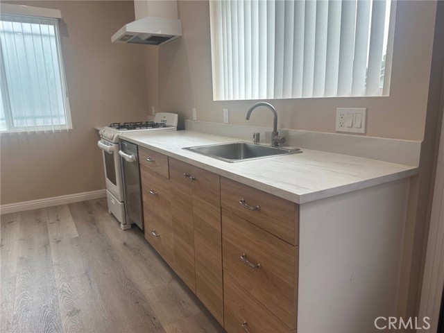 17401 Ludlow Street, Granada Hills CA: https://media.crmls.org/medias/b51edc85-2b10-4055-b032-29514c20e2a2.jpg