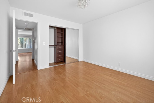 Detail Gallery Image 41 of 45 For 909 E Garfield #3,  Glendale,  CA 91205 - 2 Beds | 2 Baths