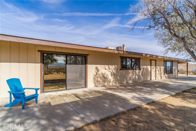 Detail Gallery Image 2 of 29 For 61191 Wilson Ter, Joshua Tree,  CA 92252 - 4 Beds | 2 Baths