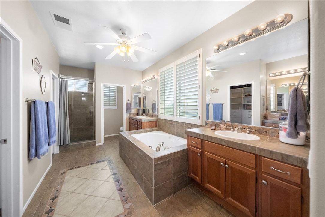 Detail Gallery Image 43 of 60 For 41772 Springbrook Ct, Murrieta,  CA 92562 - 6 Beds | 3/1 Baths