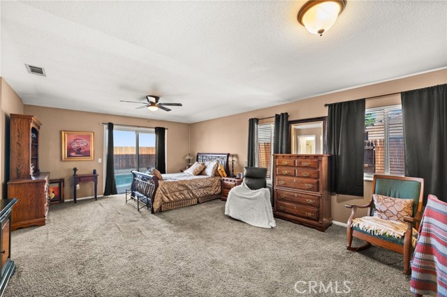 Detail Gallery Image 15 of 34 For 12403 San Dimas, Victorville,  CA 92392 - 4 Beds | 3 Baths