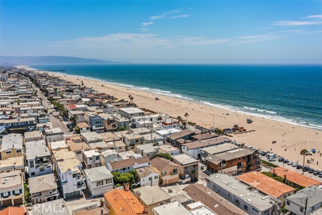 Detail Gallery Image 27 of 44 For 125 38th St, Manhattan Beach,  CA 90266 - 3 Beds | 3 Baths