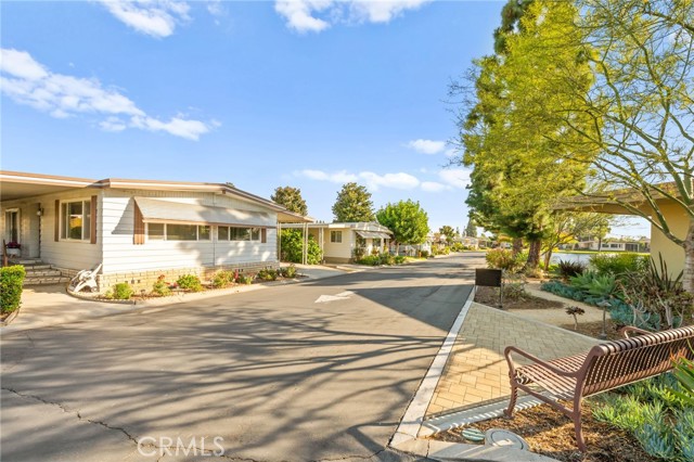 Detail Gallery Image 2 of 62 For 3738 Lake Side #75,  Yorba Linda,  CA 92886 - 2 Beds | 2 Baths