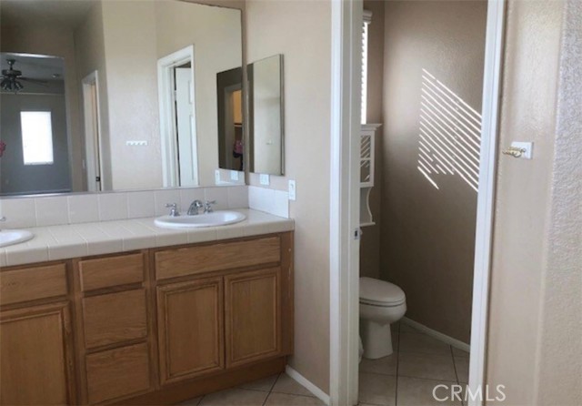 12237 Iron Stone Drive, Rancho Cucamonga CA: https://media.crmls.org/medias/b521fe27-6550-4e2c-a07f-7e213dfa914e.jpg