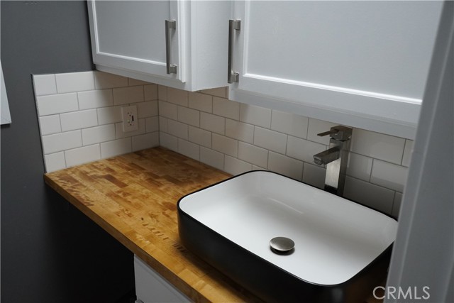 Detail Gallery Image 9 of 11 For 732 E Route 66 #4,  Glendora,  CA 91740 - 2 Beds | 2 Baths