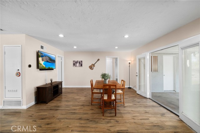 Detail Gallery Image 7 of 34 For 209 Anita Ct, Redlands,  CA 92373 - 3 Beds | 2 Baths