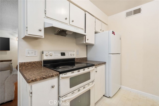 Detail Gallery Image 14 of 21 For 1550 W Ashlan #125,  Fresno,  CA 93705 - 1 Beds | 1 Baths