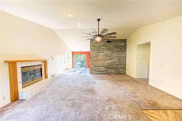 Detail Gallery Image 13 of 29 For 404 Peachtree Ln, Paso Robles,  CA 93446 - 3 Beds | 2 Baths