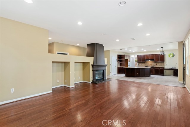 Detail Gallery Image 7 of 33 For 18814 Pinehaven Way, Porter Ranch,  CA 91326 - 5 Beds | 3 Baths