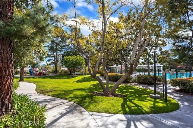 Detail Gallery Image 46 of 48 For 15 Rosewood, Aliso Viejo,  CA 92656 - 3 Beds | 2/1 Baths