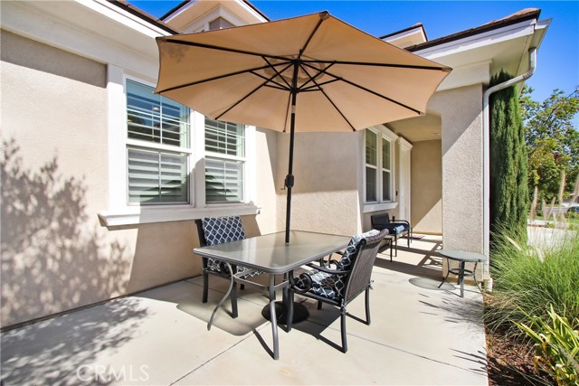 9271 Millionaire Lane, Riverside CA: https://media.crmls.org/medias/b527c319-918f-43d0-9f5e-27992eb06f6c.jpg