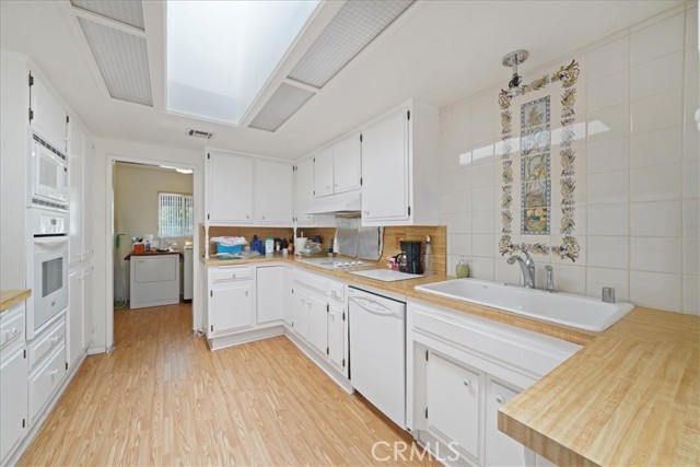 31919 FLORIDA Avenue, Mentone CA: https://media.crmls.org/medias/b527dad9-0376-4c42-8fb8-d70fc3866932.jpg