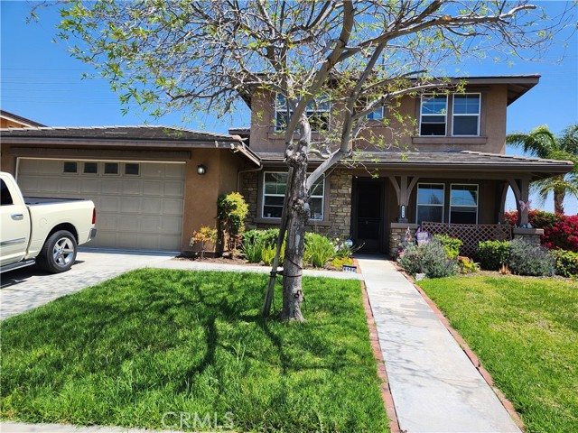 Detail Gallery Image 2 of 12 For 6984 Old Peak Ln, Corona,  CA 92880 - 4 Beds | 3/1 Baths