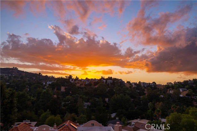 Detail Gallery Image 44 of 48 For 4300 Camello Rd, Woodland Hills,  CA 91364 - 4 Beds | 2 Baths