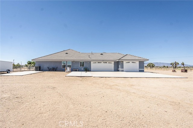 Detail Gallery Image 59 of 64 For 9735 Elsinore Rd, Oak Hills,  CA 92344 - 4 Beds | 2/1 Baths