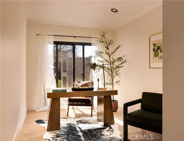 Detail Gallery Image 18 of 32 For 2931 Tyburn St, Los Angeles,  CA 90039 - 3 Beds | 2 Baths