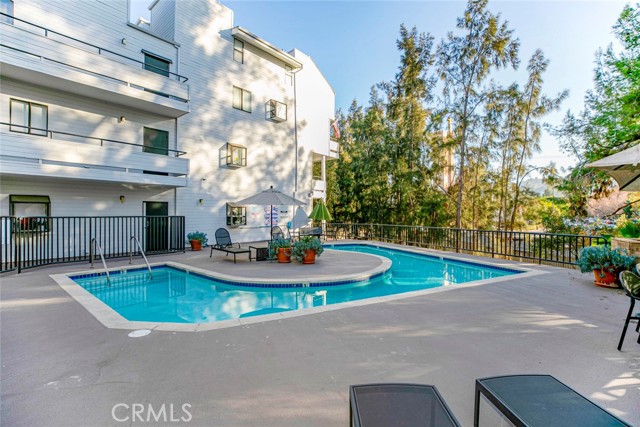 Detail Gallery Image 41 of 66 For 13331 Moorpark St #319,  Sherman Oaks,  CA 91423 - 2 Beds | 2 Baths