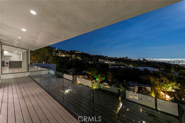 Detail Gallery Image 35 of 35 For 9336 Lloydcrest Dr, Beverly Hills,  CA 90210 - 3 Beds | 2 Baths