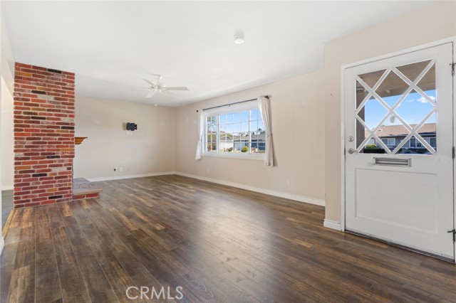 3304 Henry Dr photo 6