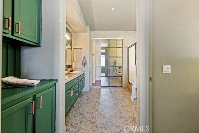 Detail Gallery Image 33 of 61 For 493 Poets Square, Fallbrook,  CA 92028 - 3 Beds | 2/1 Baths