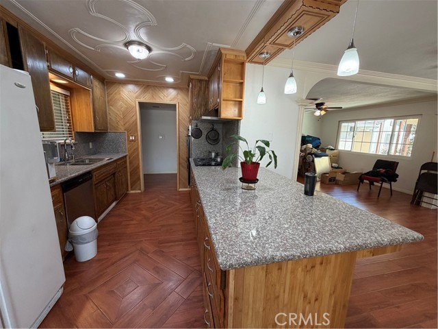 Detail Gallery Image 7 of 25 For 2616 Cheshire, Bakersfield,  CA 93309 - 3 Beds | 2 Baths