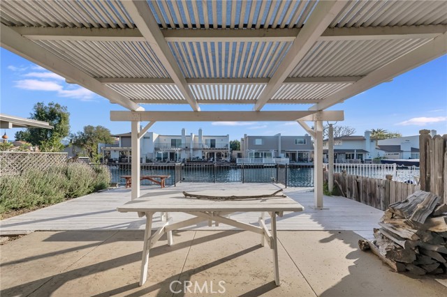 Detail Gallery Image 32 of 45 For 1654 Edgewater Ln, Camarillo,  CA 93010 - 3 Beds | 2/1 Baths