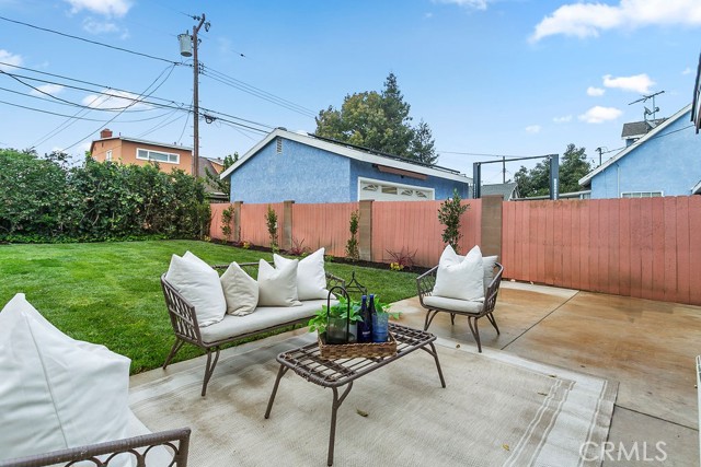 Detail Gallery Image 34 of 45 For 6091 Navajo, Westminster,  CA 92683 - 6 Beds | 5 Baths