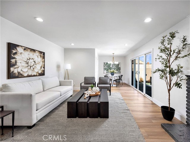 Front Image Thumbnail for CRPW26072857