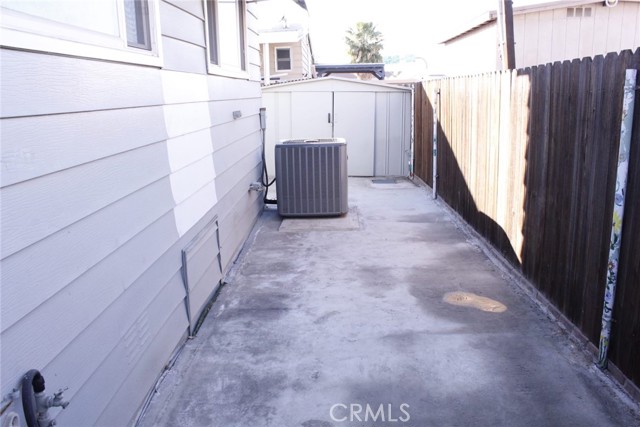 Detail Gallery Image 32 of 42 For 157 Sir Damas Dr, Riverside,  CA 92507 - 2 Beds | 2 Baths