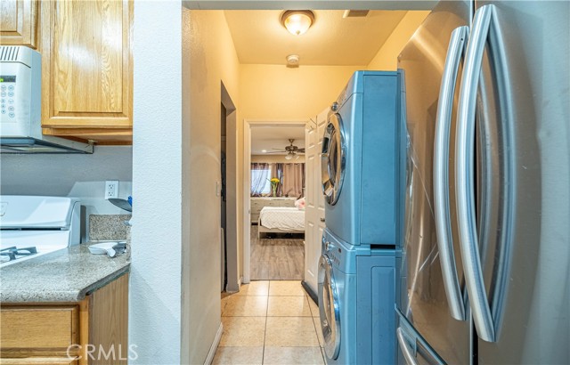 Detail Gallery Image 14 of 31 For 961 E 41st Pl, Los Angeles,  CA 90011 - 3 Beds | 1 Baths