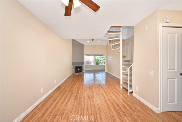 Photo #13: OC23190380 Listing 