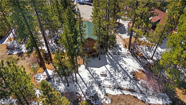 Detail Gallery Image 37 of 40 For 42422 Tioga Dr, Big Bear Lake,  CA 92315 - 3 Beds | 2 Baths