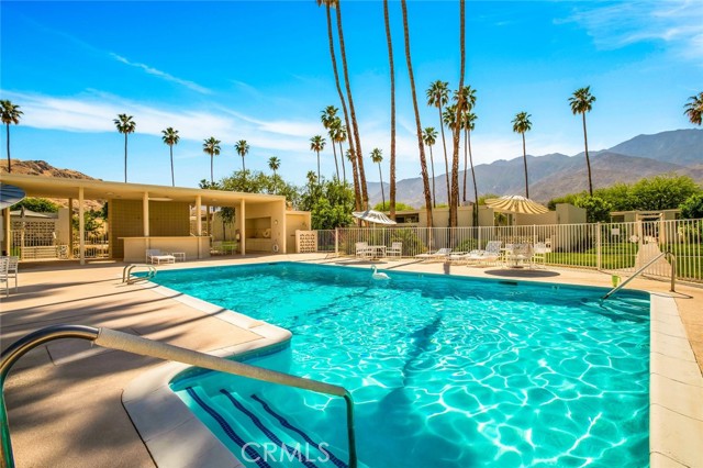 1857 Sandcliff Road, Palm Springs, California 92264, 2 Bedrooms Bedrooms, ,2 BathroomsBathrooms,Condominium,For Sale,Sandcliff,JT24082483