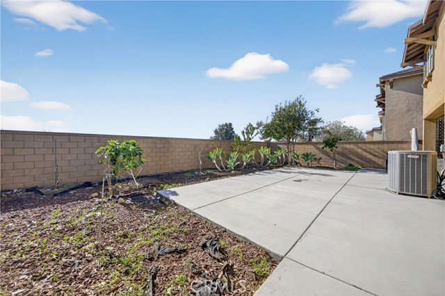 Detail Gallery Image 37 of 50 For 15507 Vanilla Bean, Fontana,  CA 92336 - 4 Beds | 3/1 Baths