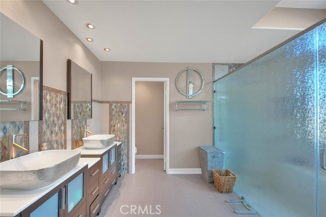 Detail Gallery Image 34 of 71 For 16049 Pinnacle, Chino Hills,  CA 91709 - 4 Beds | 2/1 Baths