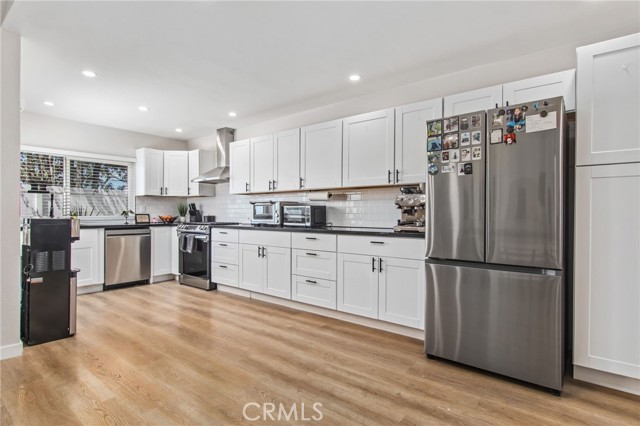 Detail Gallery Image 11 of 46 For 42665 San Julian Pl, Temecula,  CA 92592 - 4 Beds | 2 Baths