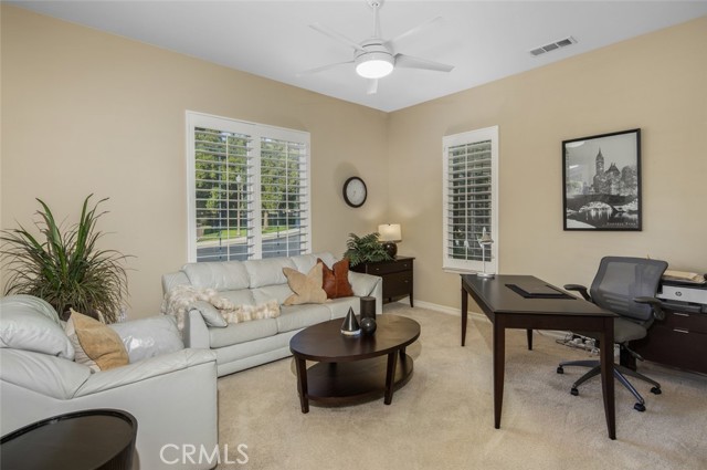2236 Saratoga Lane, Glendora CA: https://media.crmls.org/medias/b53366a5-5a67-4165-bf50-ae845f218b04.jpg